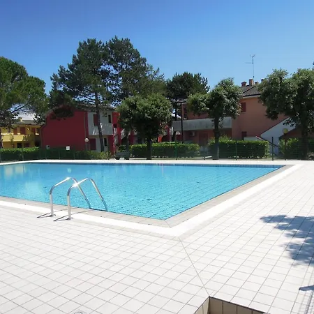 Appartamento Cozy Flat In With Swimming Pool-beahost